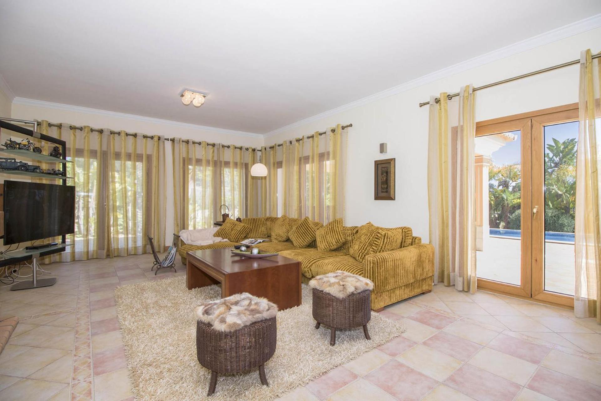 Villa Valentina Алмансил Екстериор снимка
